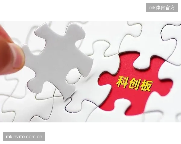 历史的巧合让2002年的判罚争议更具话题性,也成为推动VAR技术发展的背景板之一。 历史的巧合让2002年的判罚争议更具话题性,也成为推动VAR技术发展的背景板之一。